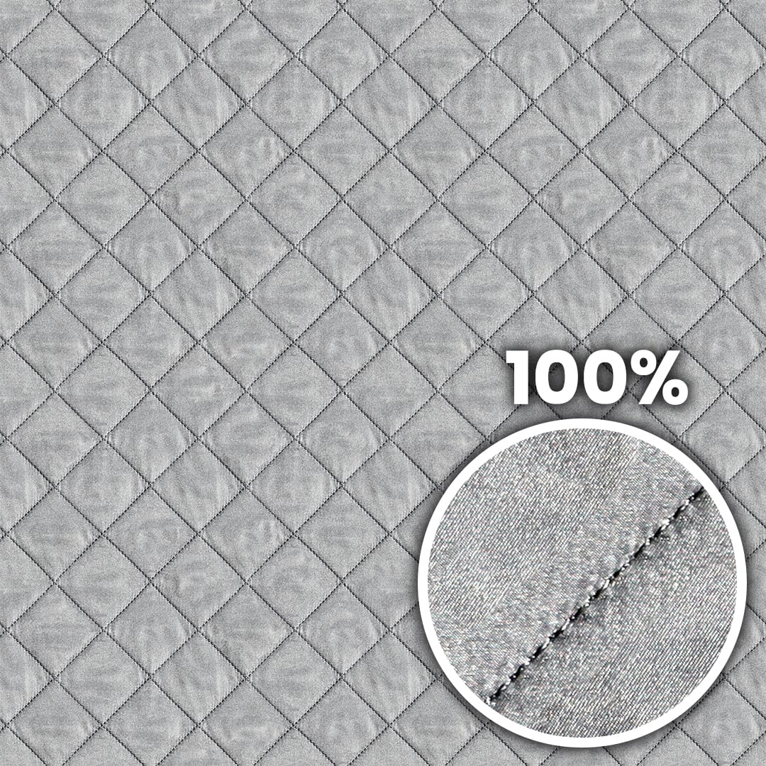 Tiling preview of a shining diamond patterned nylon jacket