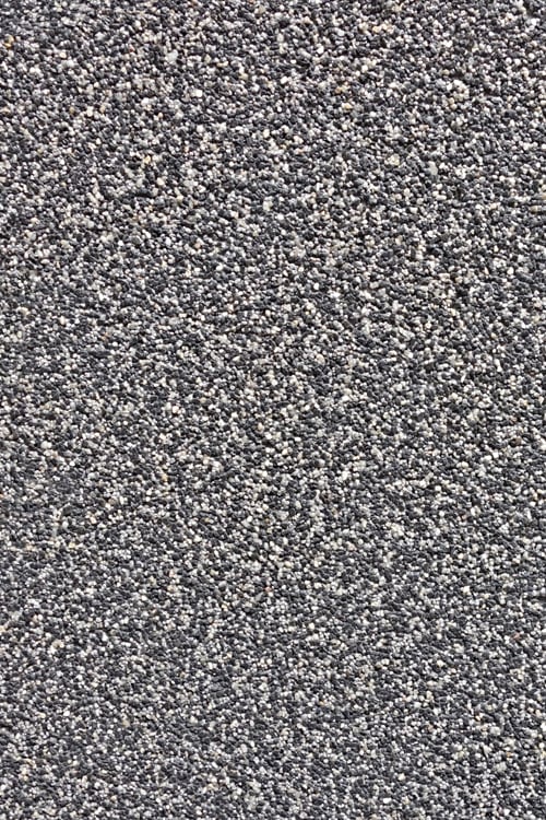 Plastering with fine grained pebbles
